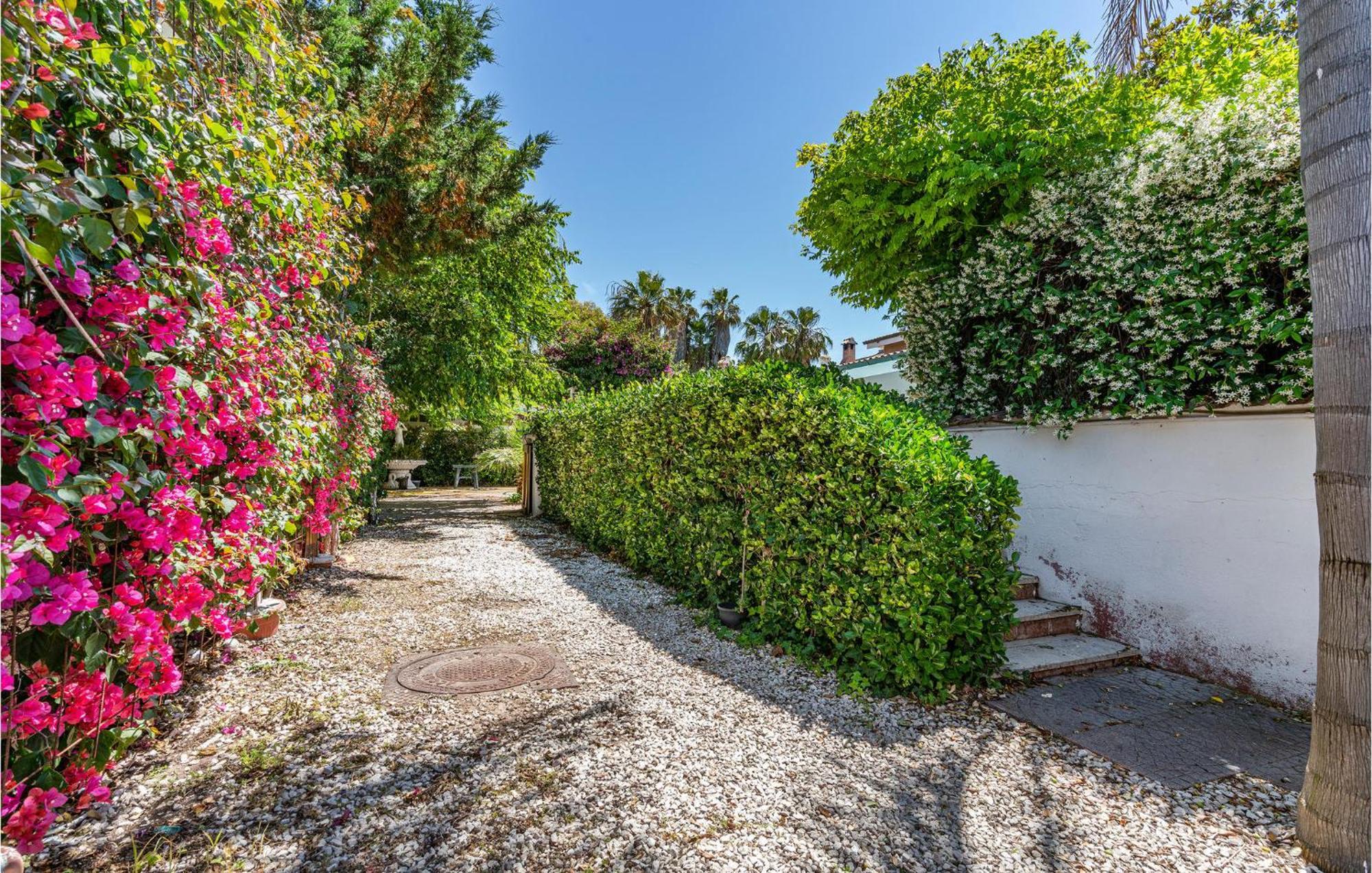 Beautiful Home In Fiumicino With Wifi Exterior photo